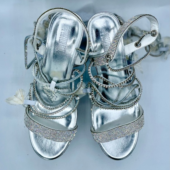 BN Dolls Kill Pixie Queen Lace Up Heel Size 10 - Picture 6 of 16